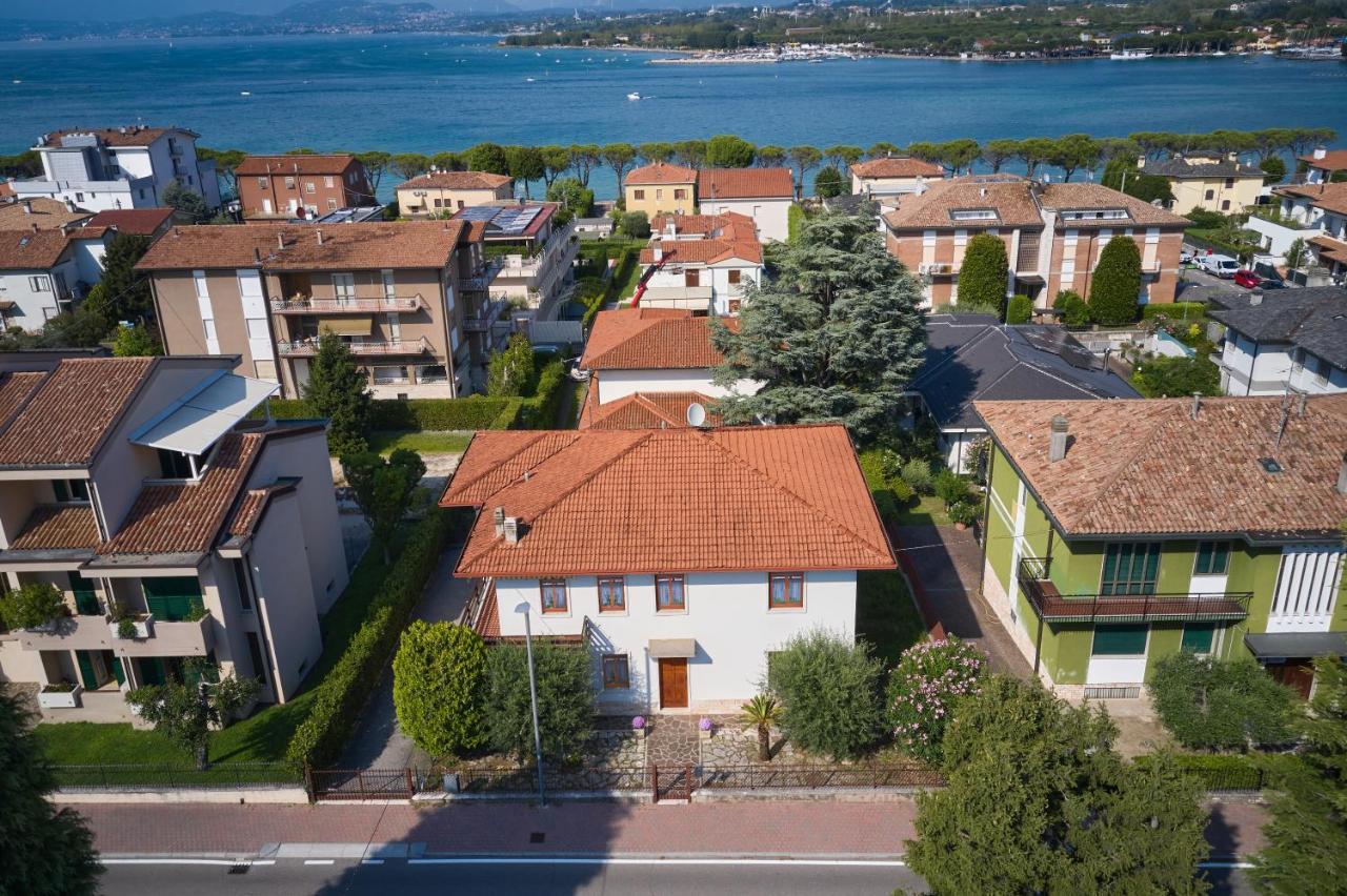 Villa 70 Peschiera del Garda Eksteriør billede